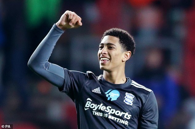 皇马新帅阿韦洛亚：要让球员们享受比赛 在场上感到快乐