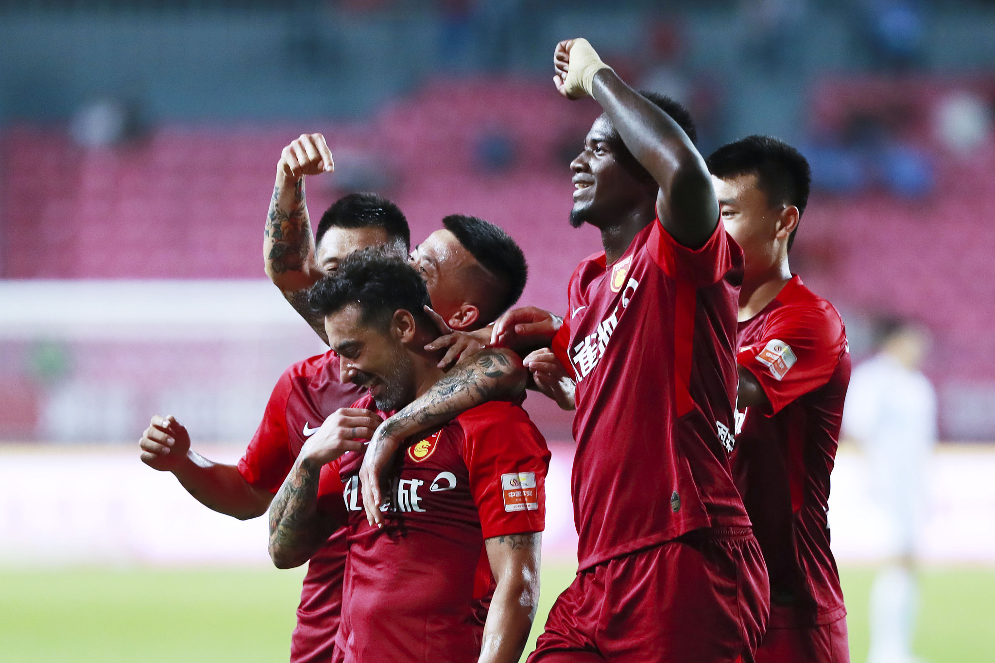 [NBA]杜兰特空砍37分 开拓者险胜火箭