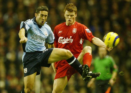 《超英派遣中心》曾删减涩涩场景！开发商称太缺钱了