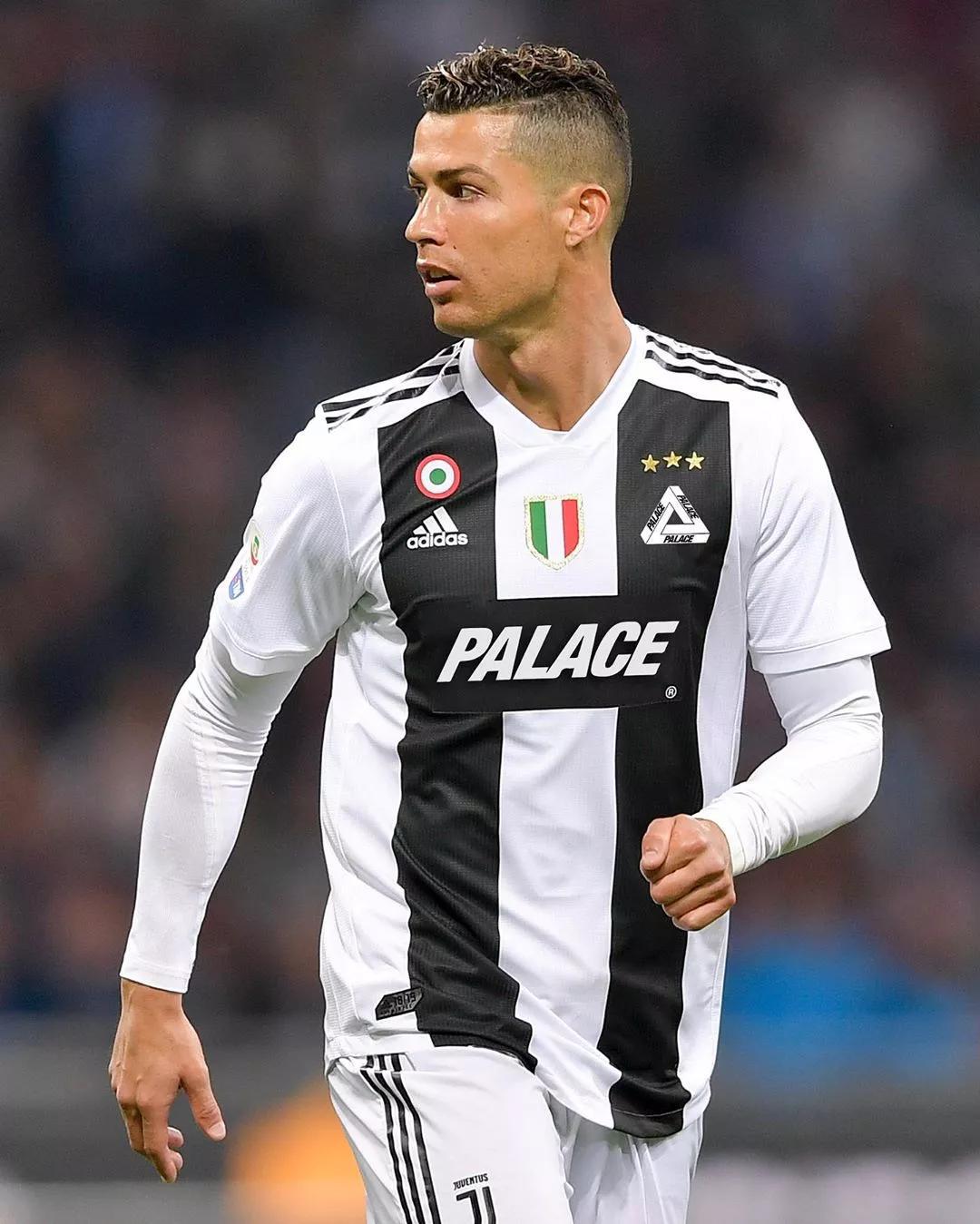 世体：皇马完成赛前最后一练，卡瓦哈尔全程参与但他很难首发