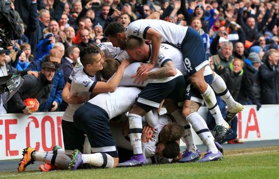 《赛马娘》玩偶惊现人耳？官方向粉丝致歉退款或退换