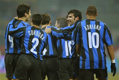 所罗门精彩暴扣领衔总决赛第三场五佳球